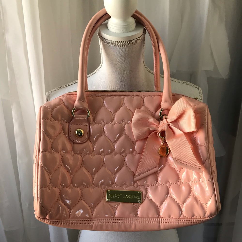 🎀Betsy Johnson Heart Tote🎀